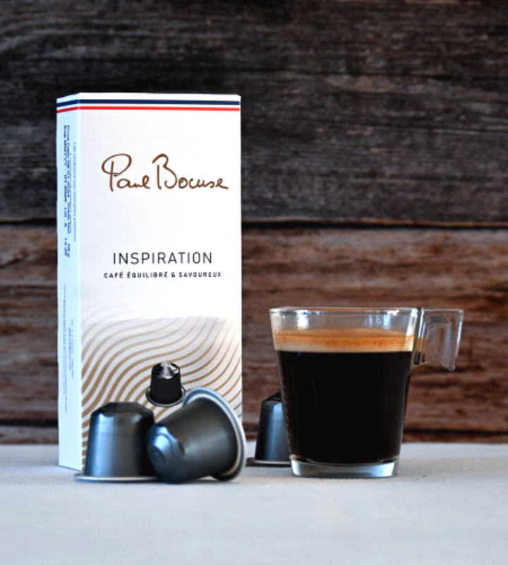 Francuska kawa w kapsułkach do Nespresso Paul Bocuse. Mieszanka  arabiki i robusty dla smakoszy poszukujących  aromatycznych kaw wysokogatunkowych o złożonym smaku.