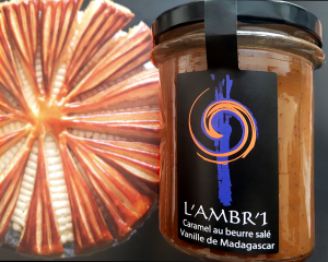 SŁONY KARMEL - Z MASŁEM BORDIER, NACRE DE SEL I WANILIĄ Z MADAGASKARU 